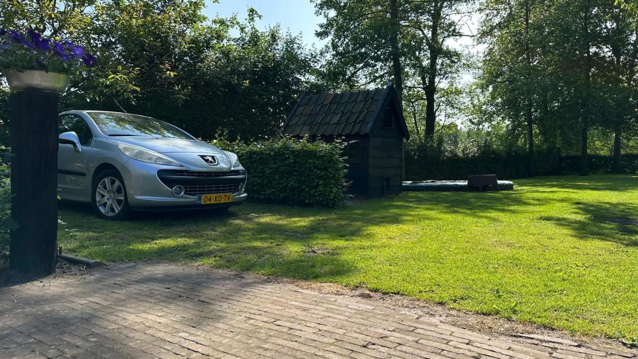 Bedandbreakfastrouveen エクステリア 写真