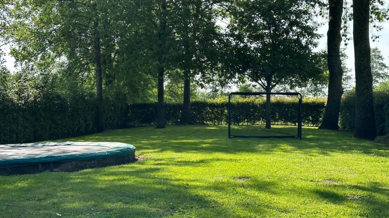 Bedandbreakfastrouveen エクステリア 写真