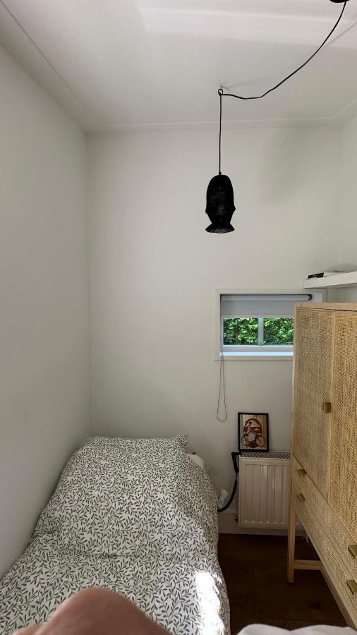 Bedandbreakfastrouveen エクステリア 写真