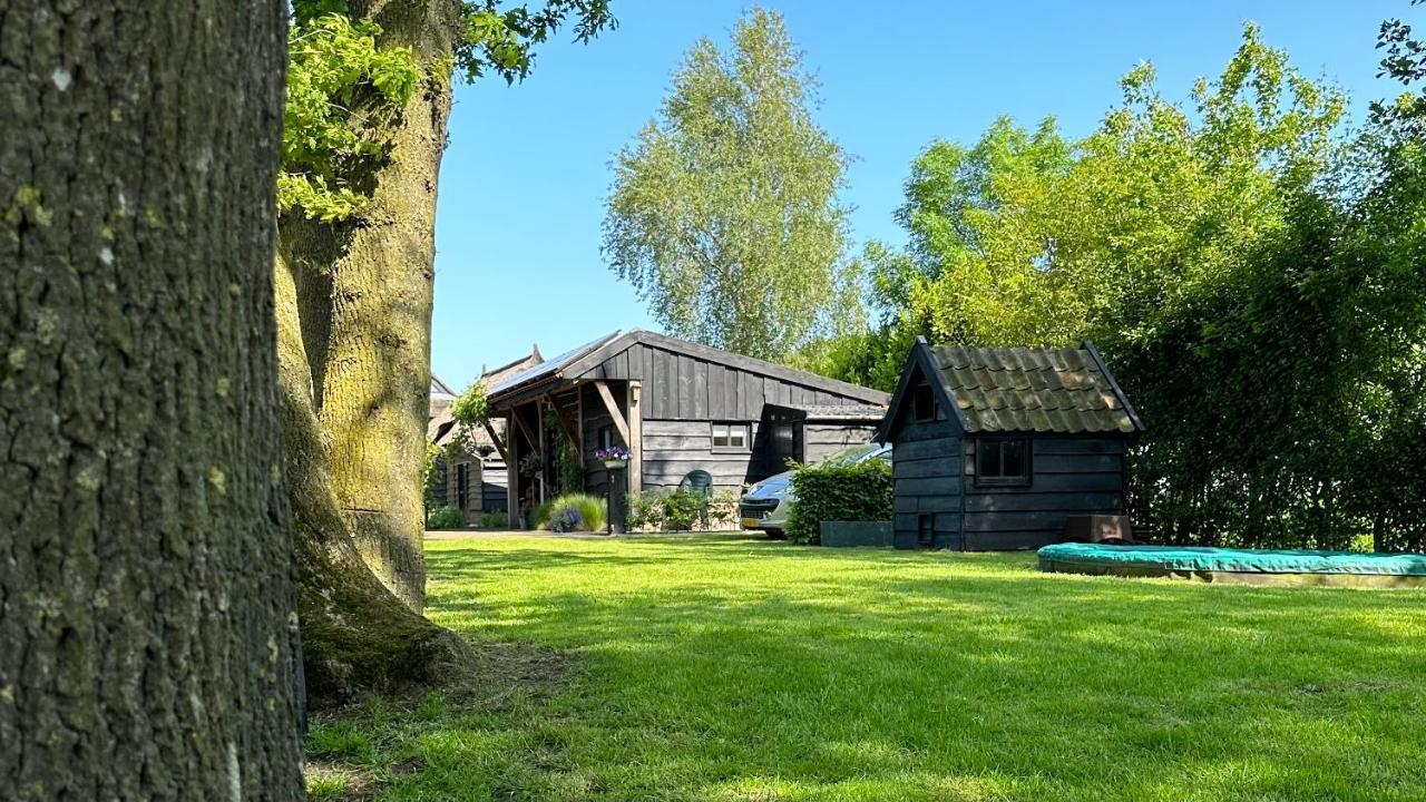 Bedandbreakfastrouveen エクステリア 写真